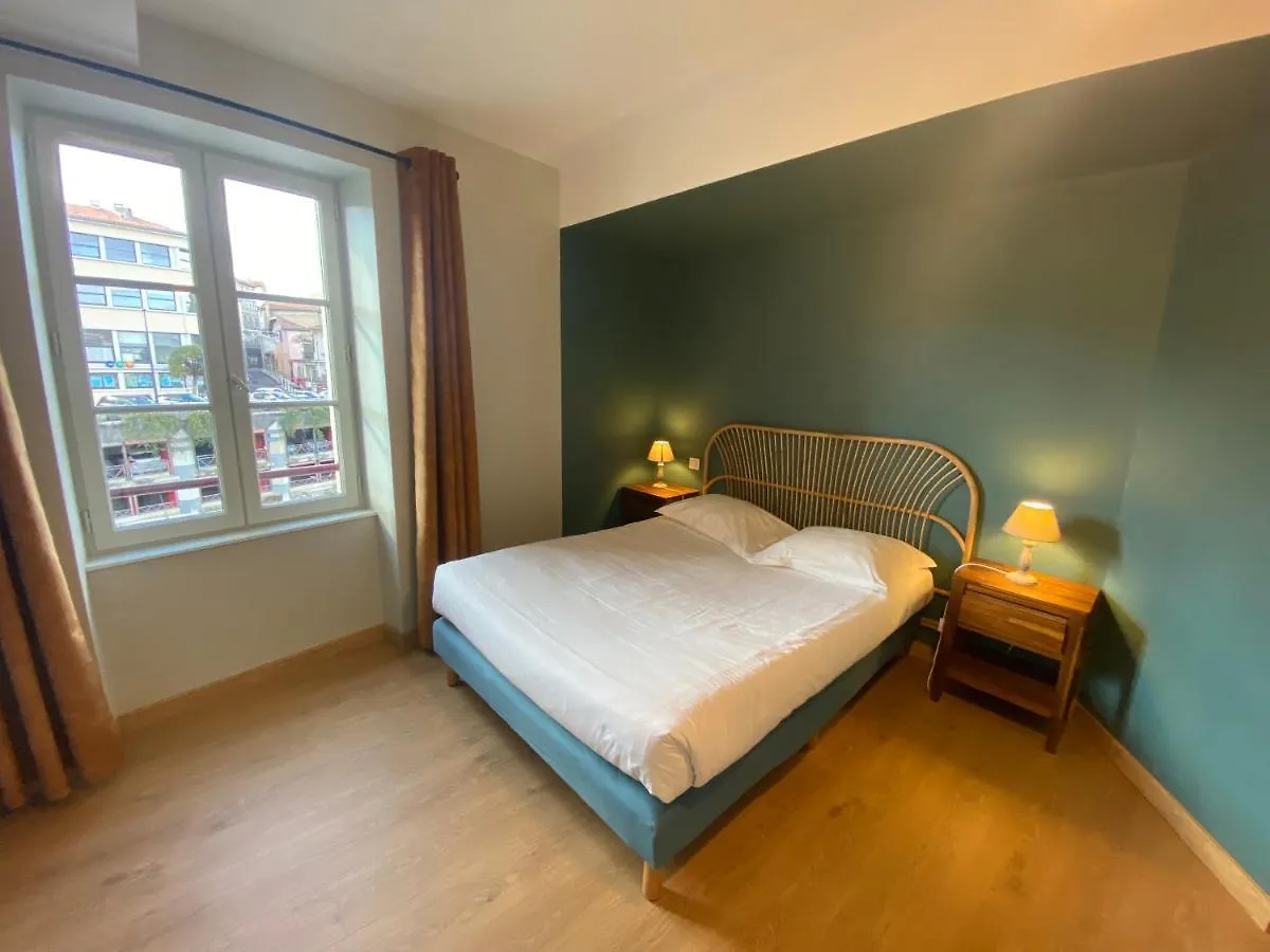 ***  Hotel Le Miredames Castres  Francia