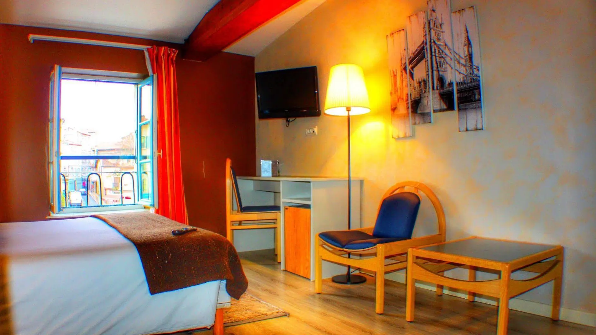 Hotel Le Miredames Castres